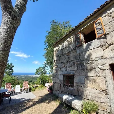 A Casina Casitas Con Jardin De Ensueno Holiday home Carnota